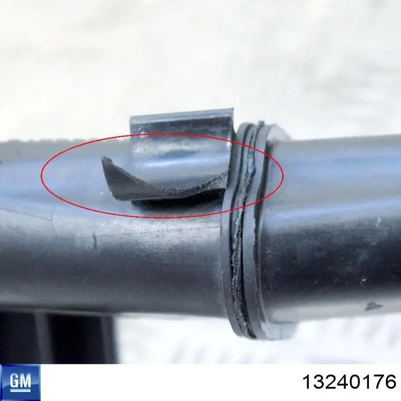 1302117 General Motors Mangueira (cano derivado) de intercooler