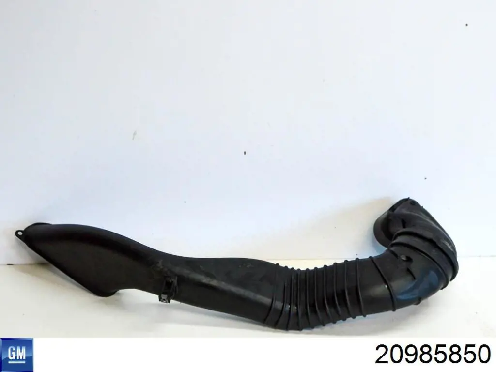 Tomada de ar de filtro de ar 20985850 General Motors