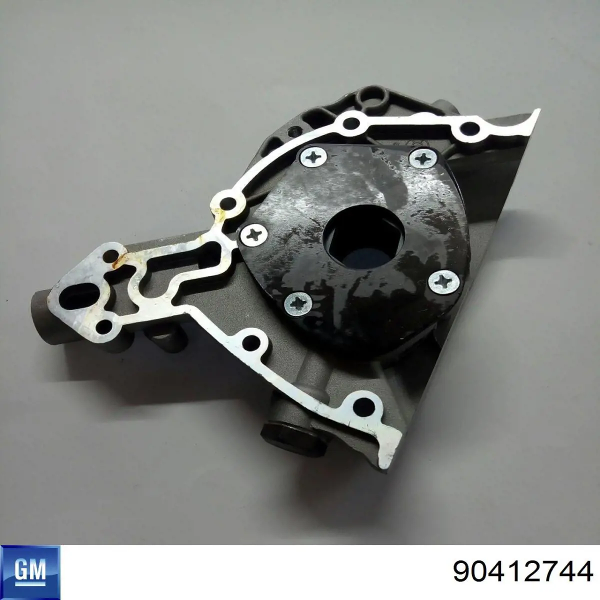Bomba de óleo 90412744 General Motors