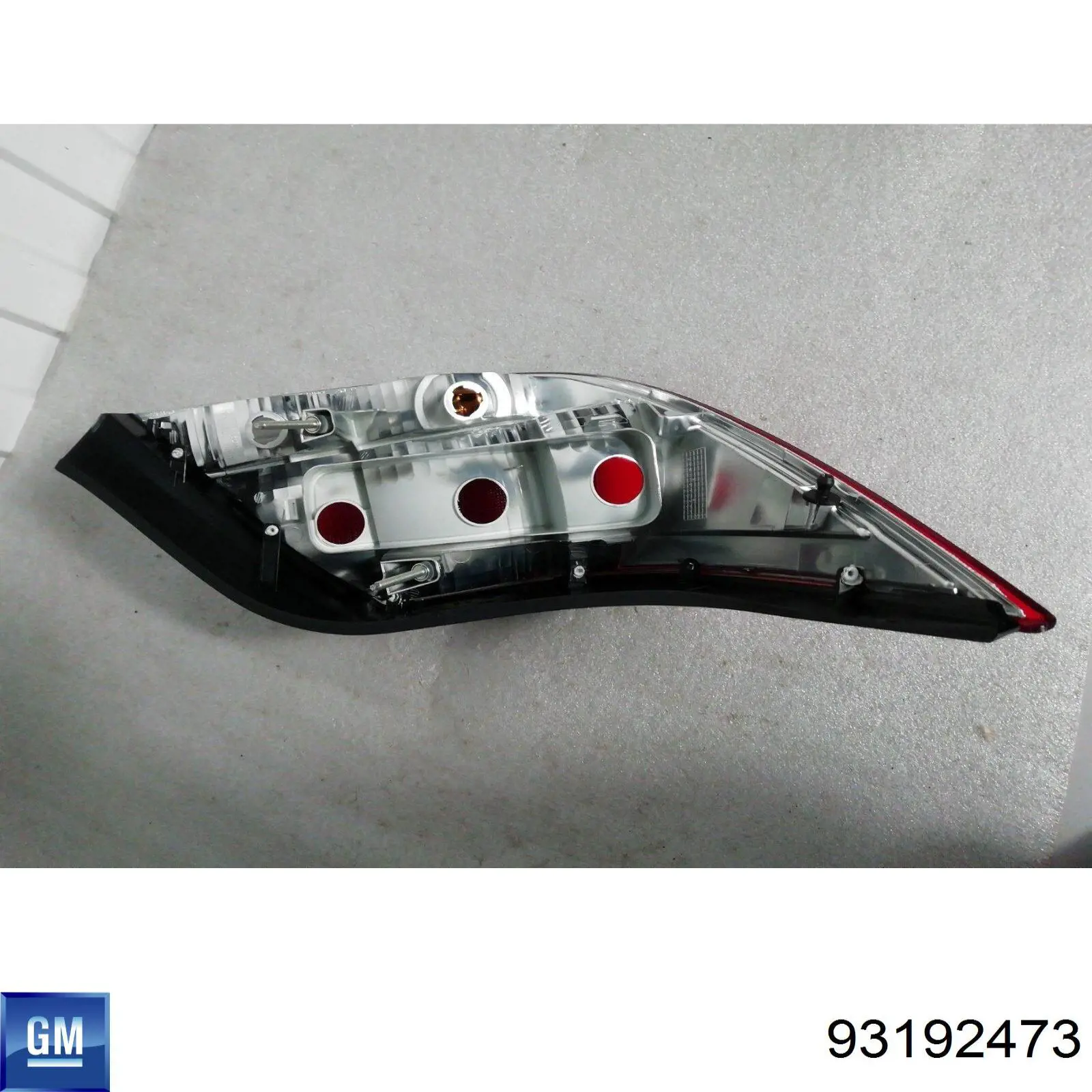 Compre 93192473 General Motors Lanterna traseira direita