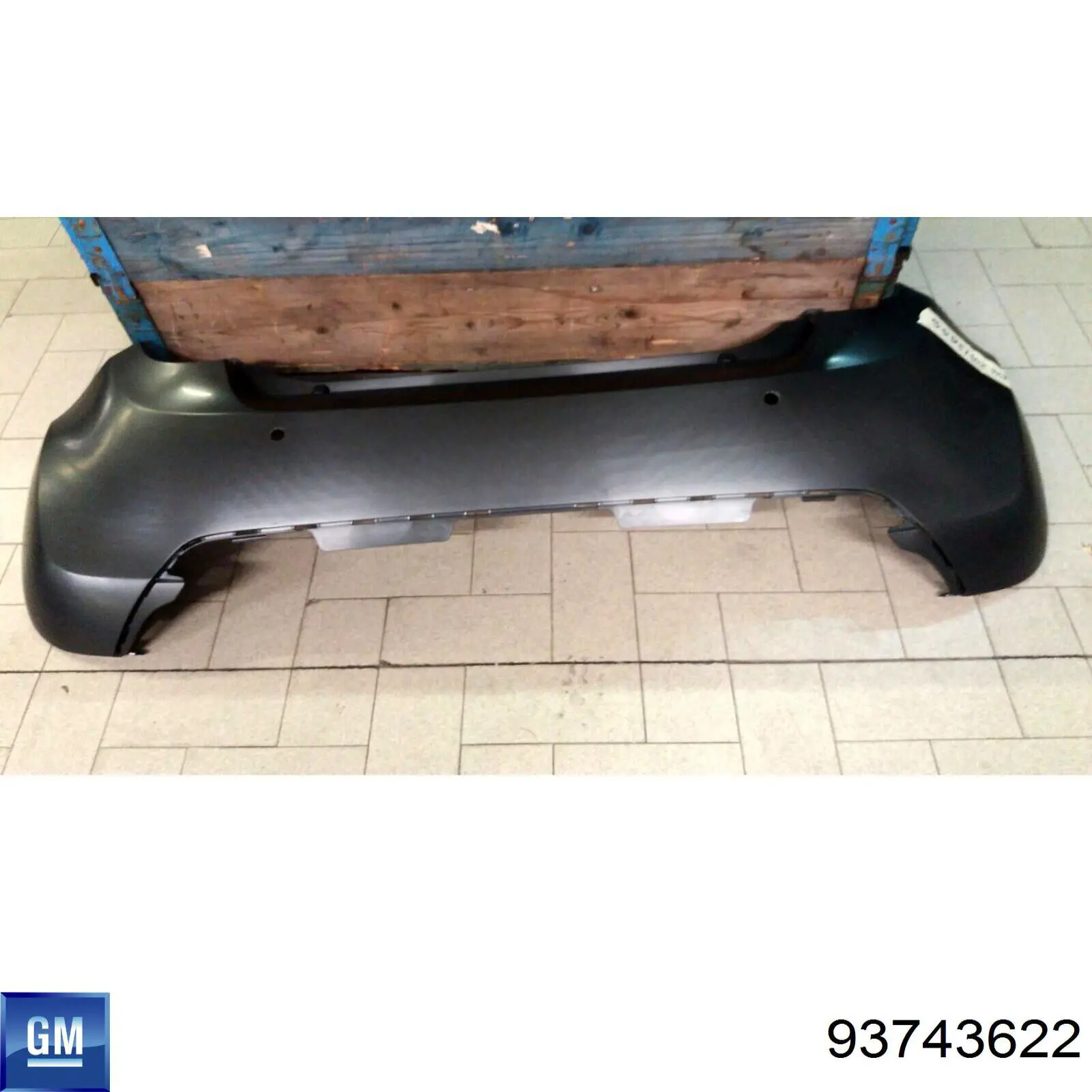 Compre 93743622 General Motors Pára-choque dianteiro