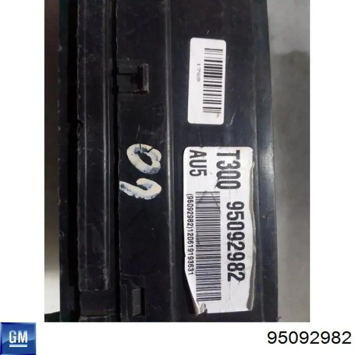 Unidade de dispositivos de segurança Chevrolet Aveo III T300