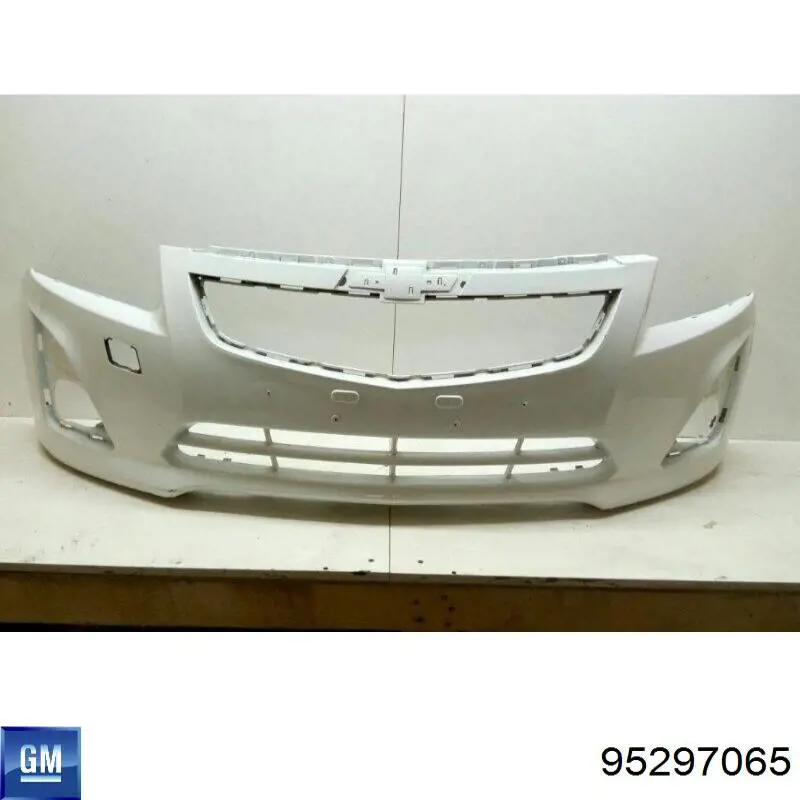 95297065 General Motors Pára-choque dianteiro