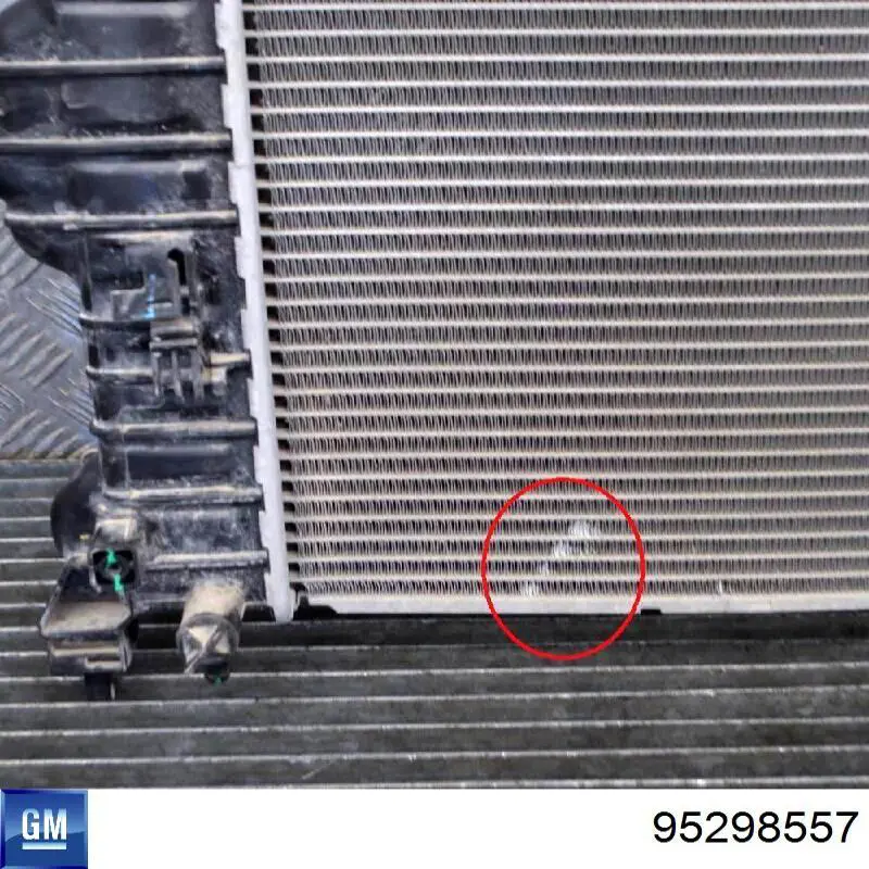 Compre 95298557 General Motors Radiador de esfriamento de motor