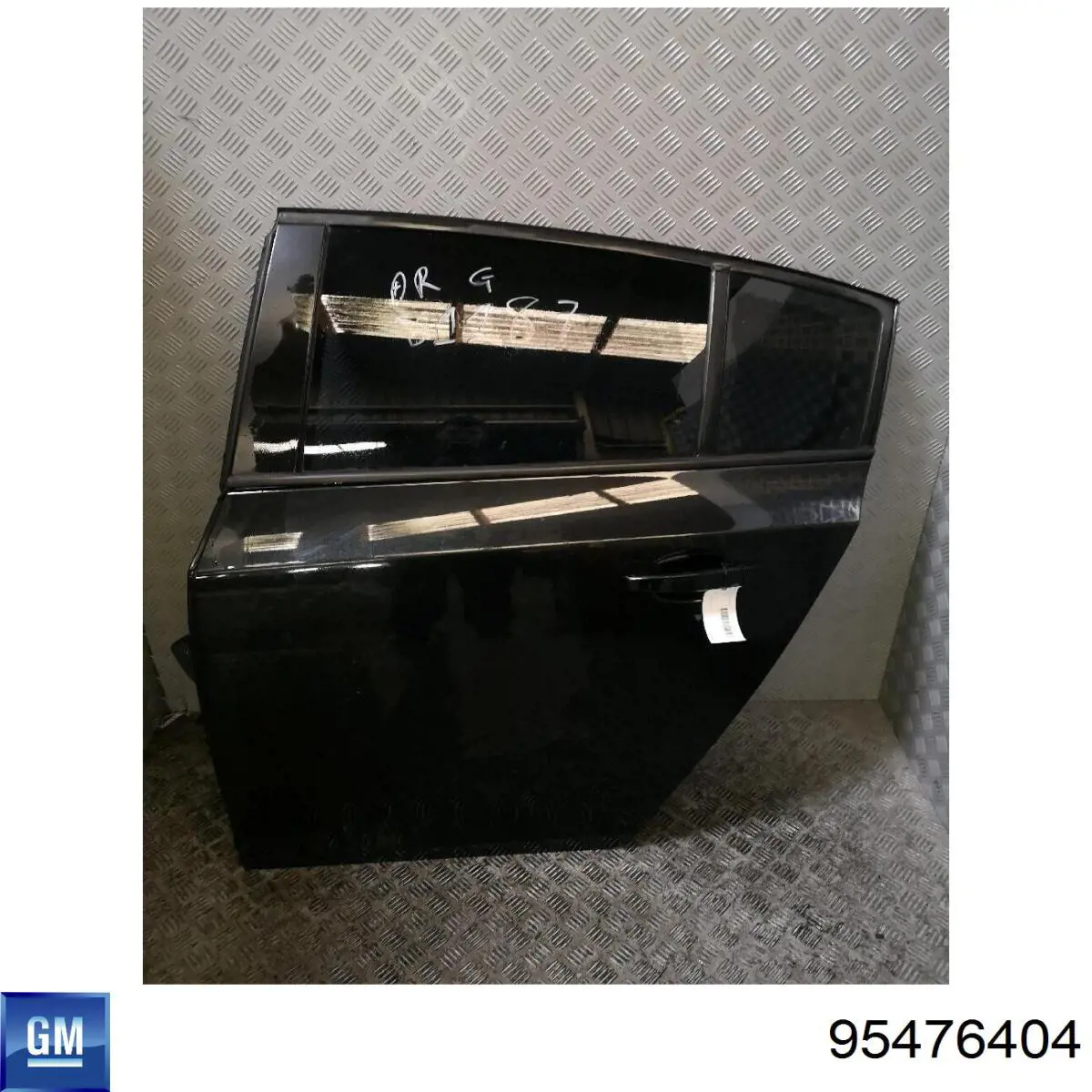 95476404 General Motors Porta traseira esquerda