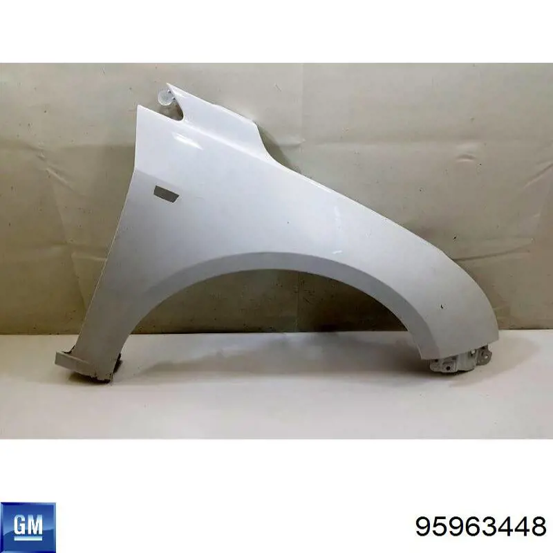 Pára-lama dianteiro direito General Motors 95963448 preço, a partir de 83,60 USD