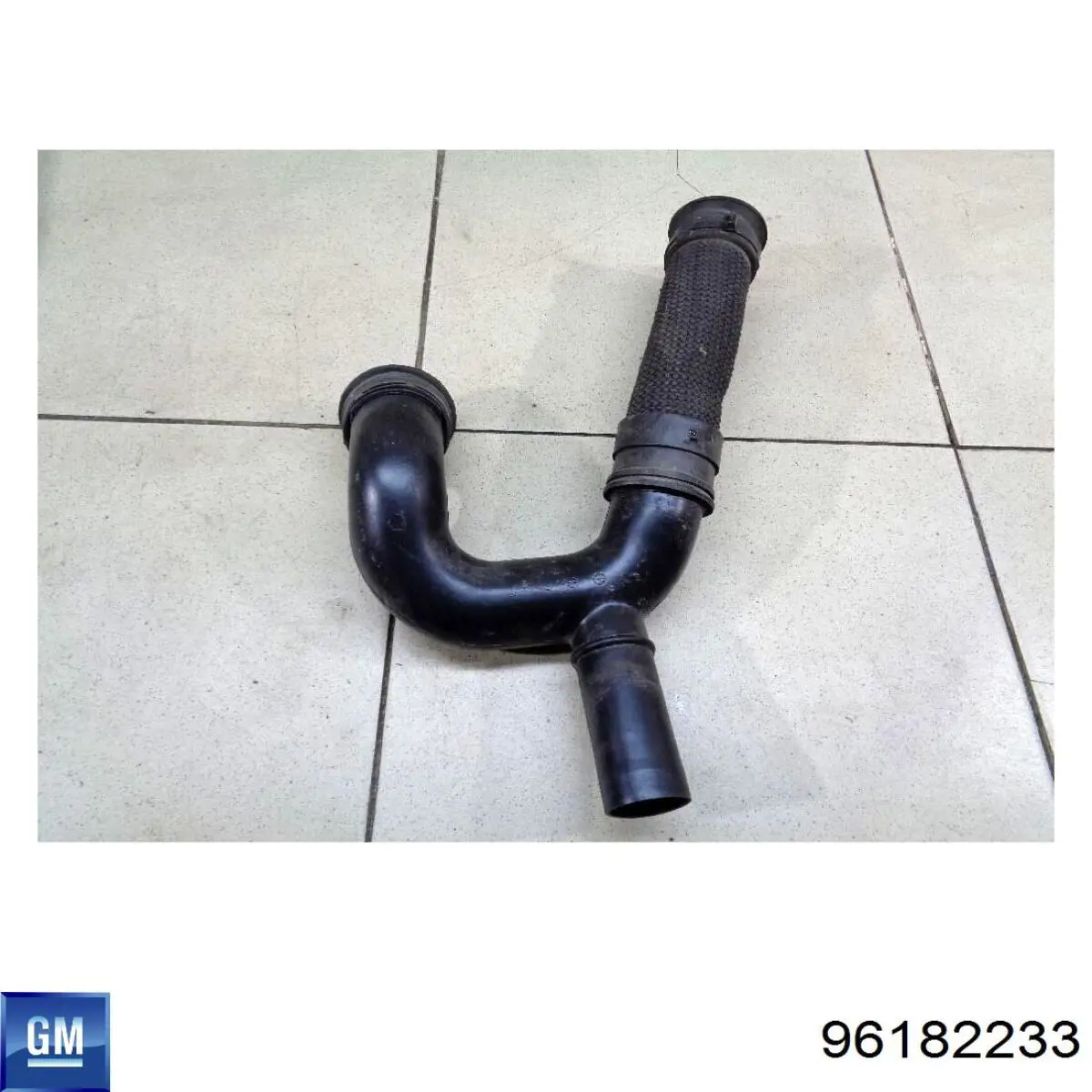96182233 General Motors Cano derivado de ar, entrada de filtro de ar