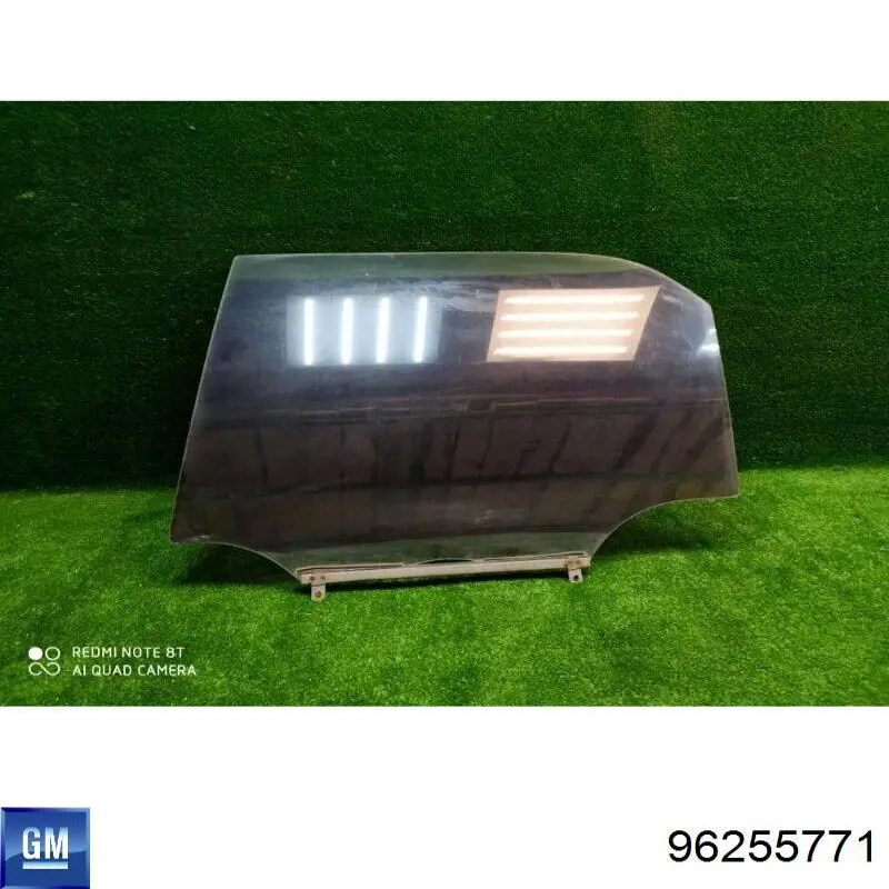 96255771 General Motors Vidro da porta traseira esquerda