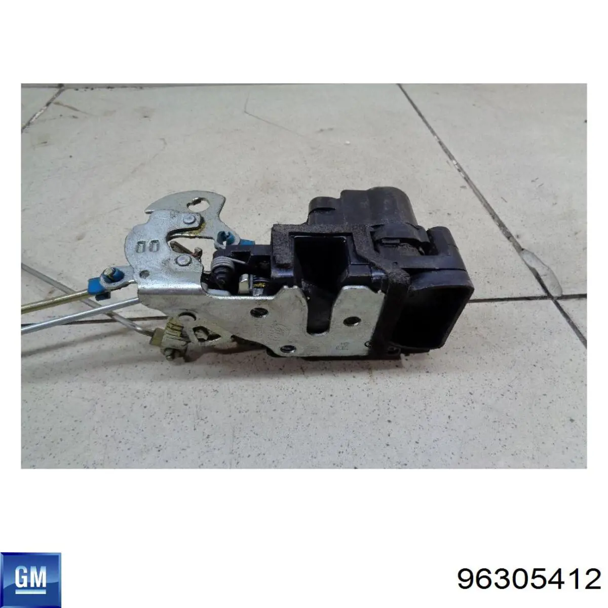 96305412 General Motors Fecho da porta dianteira direita