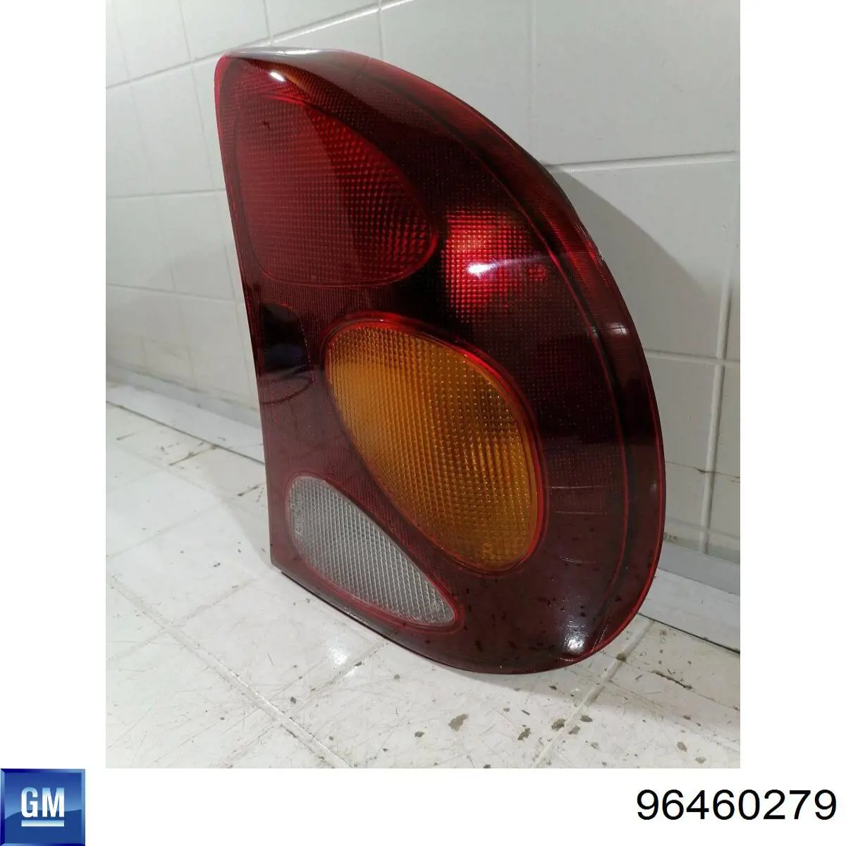 Compre 96460279 General Motors Lanterna traseira direita externa