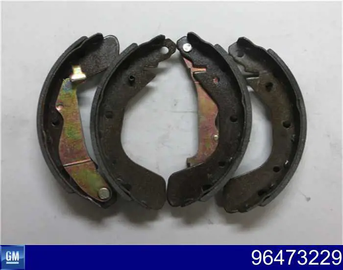 96473229 General Motors Sapatas do freio traseiras de tambor