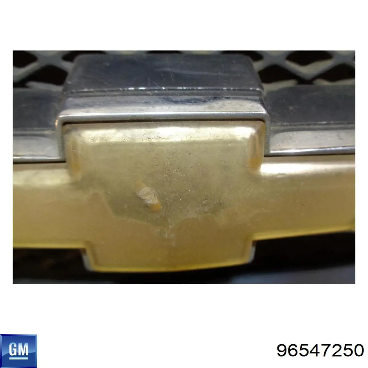 96547250 General Motors Grelha do radiador