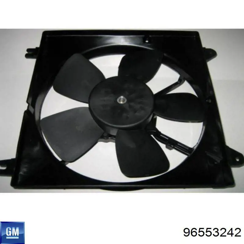 96553242 General Motors Difusor do radiador de esfriamento, montado com motor e roda de aletas