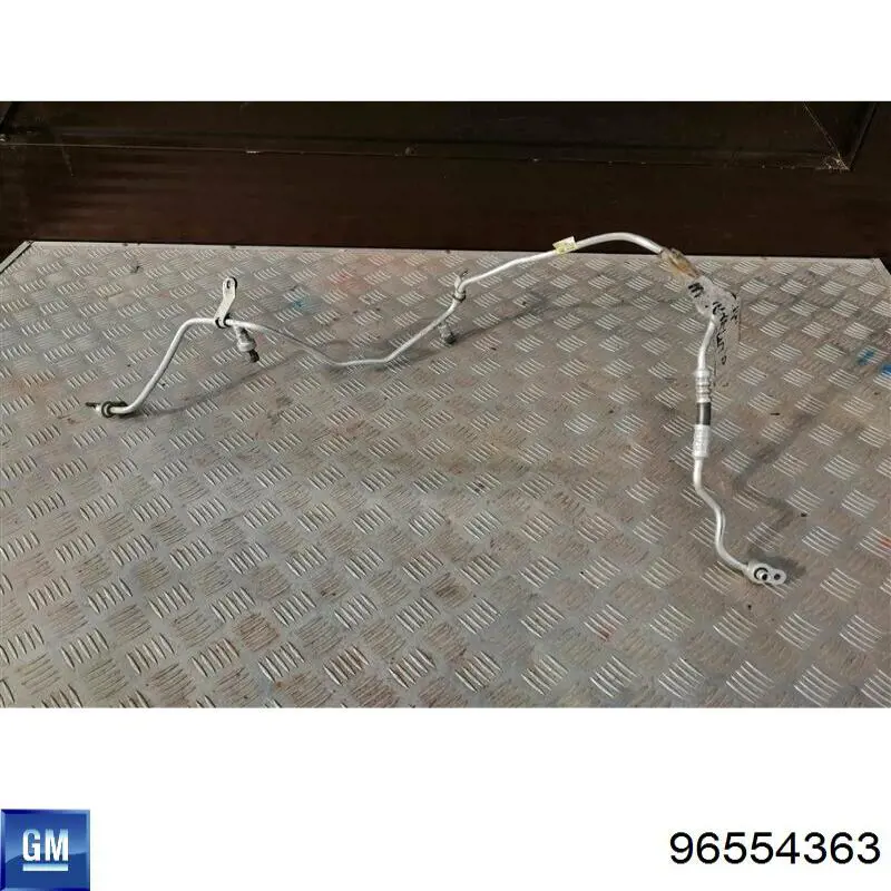 Mangueira de aparelho de ar condicionado, desde o radiador até o vaporizador General Motors 96554363 preço, a partir de 52,82 USD