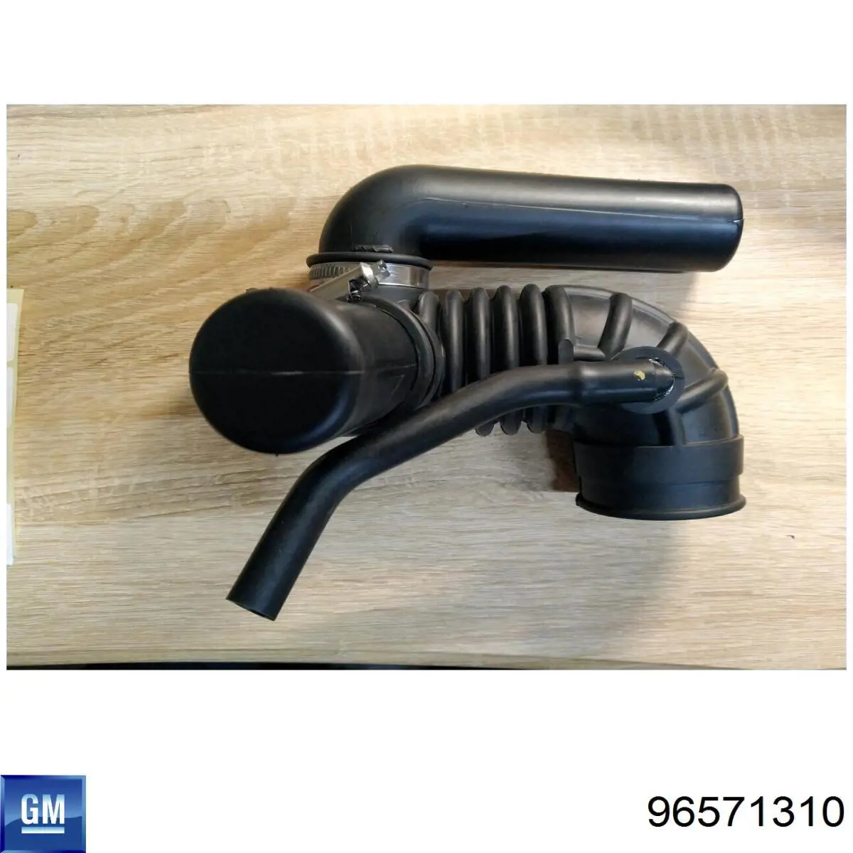 96571310 General Motors Cano derivado de ar, entrada de filtro de ar