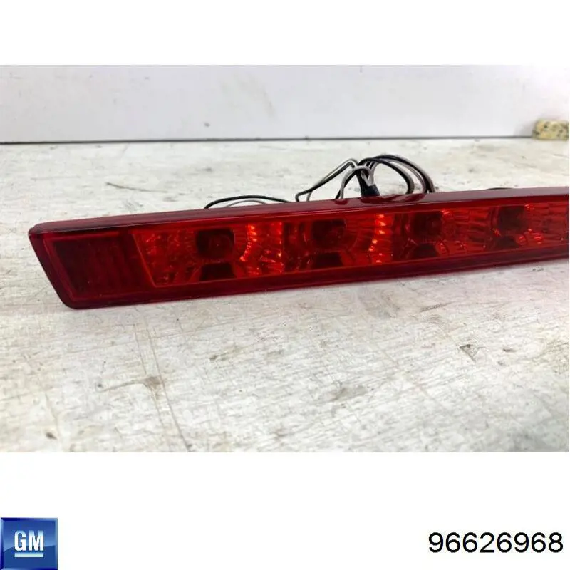 Sinal de parada traseiro adicional General Motors 96626968 preço, a partir de 88,53 USD