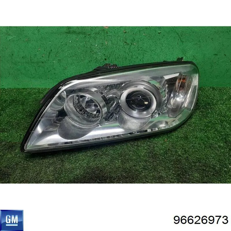 96626973 General Motors Luz esquerda