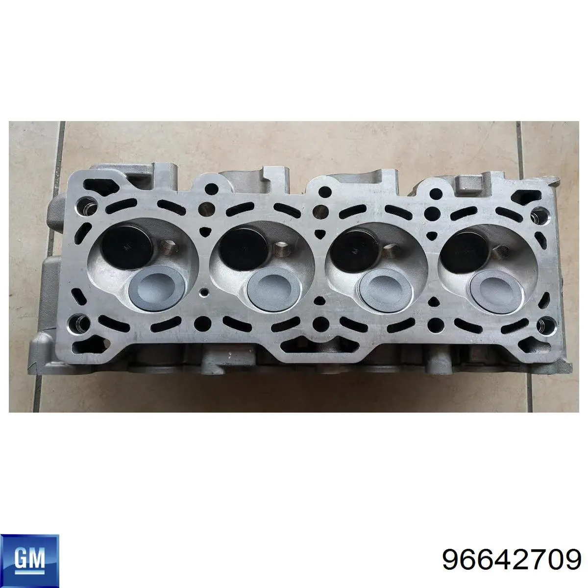 Cabeça de motor (CBC) Chevrolet Spark (Matiz)  M200, M250