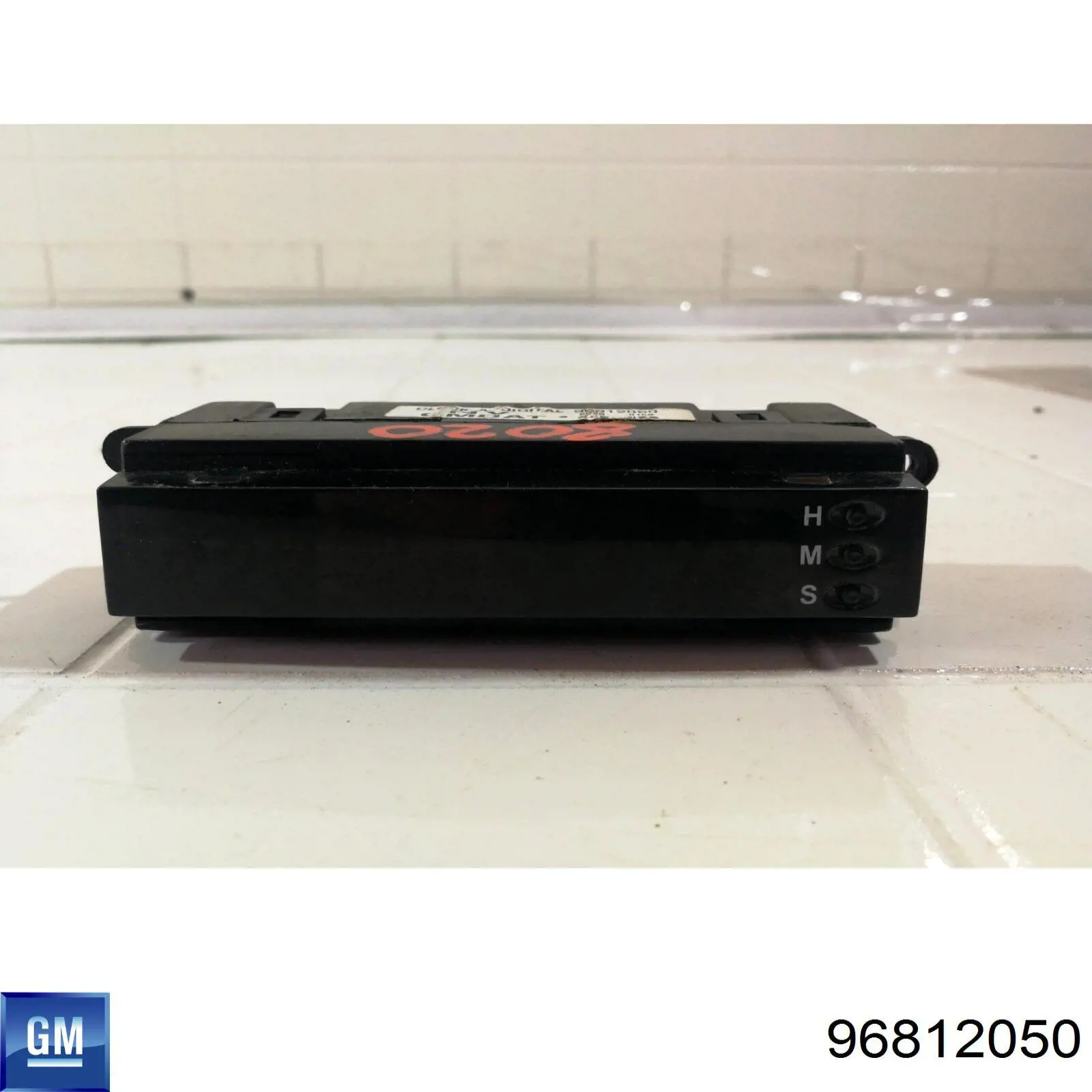 Relógio do salão General Motors 96812050 preço, a partir de 45,97 USD