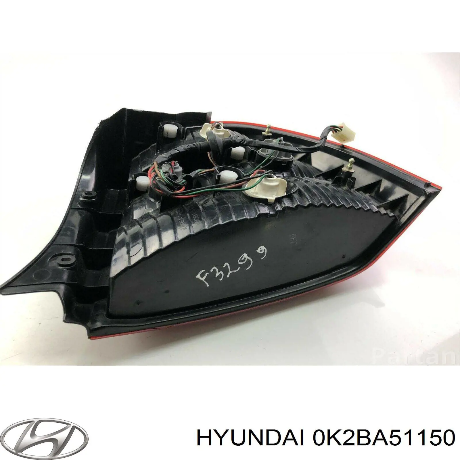 Compre 0K2BA51150A Hyundai/Kia Lanterna traseira direita