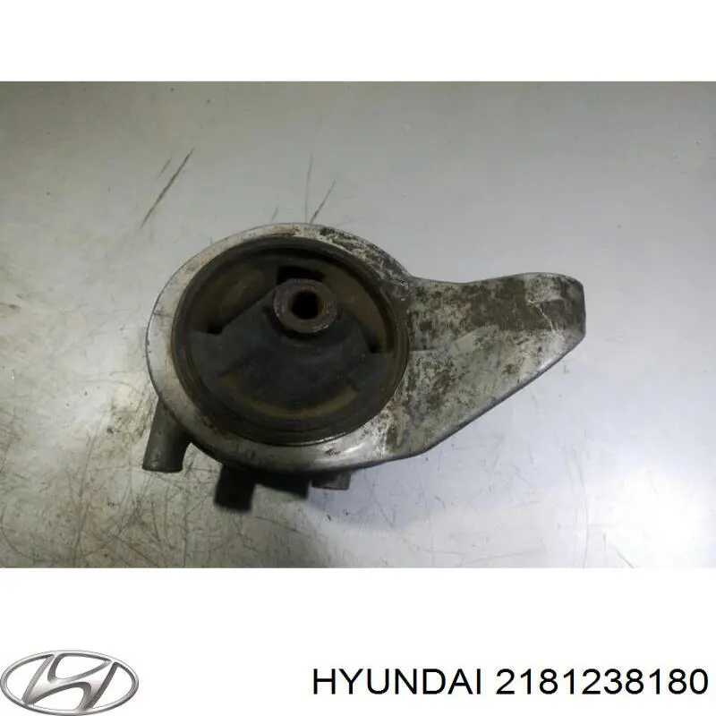 2181238180 Hyundai/Kia Coxim (suporte) direito de motor (bloco silencioso)