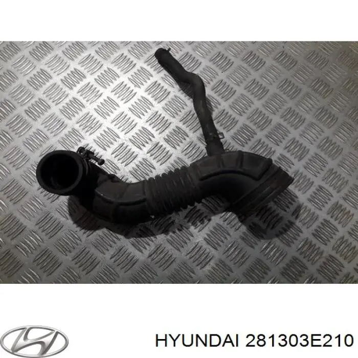 281303E210 Hyundai/Kia Cano derivado de ar, saída de filtro de ar