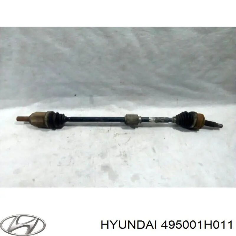 Semieixo (acionador) dianteiro direito 495001H011 Hyundai/Kia