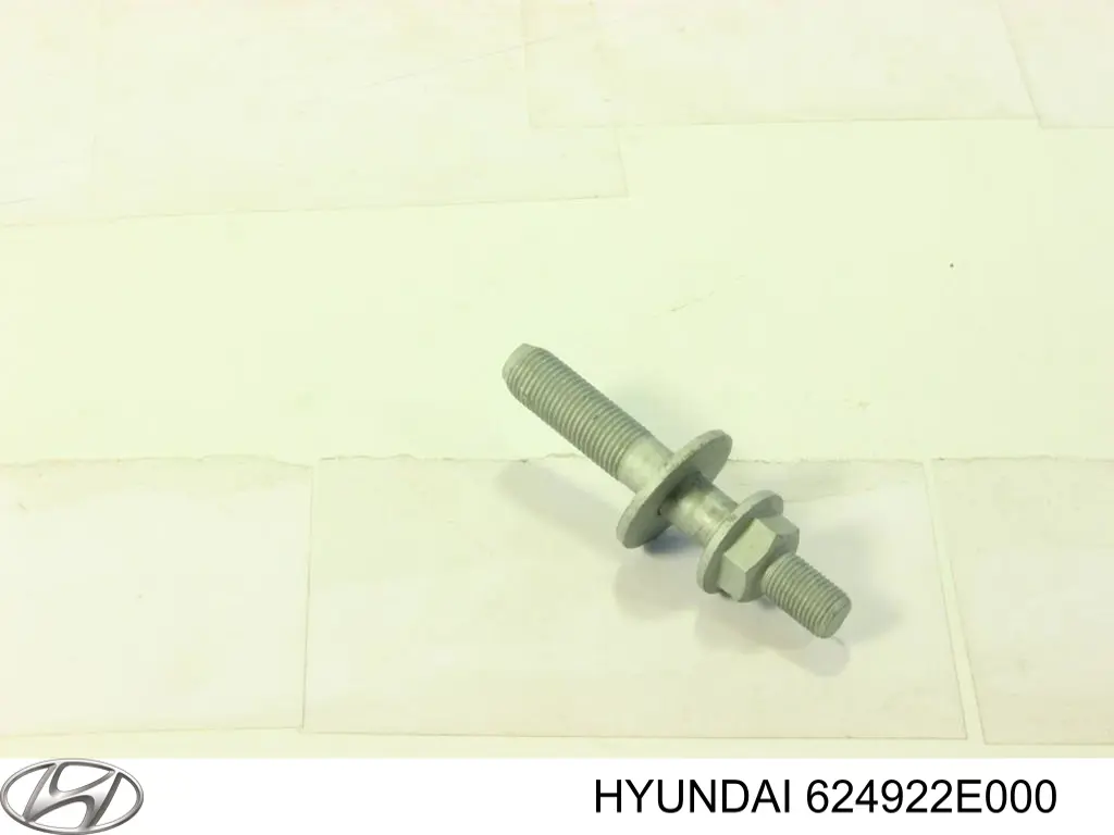 624922E000 Hyundai/Kia Parafuso de fixação de braço oscilante dianteiro, inferior