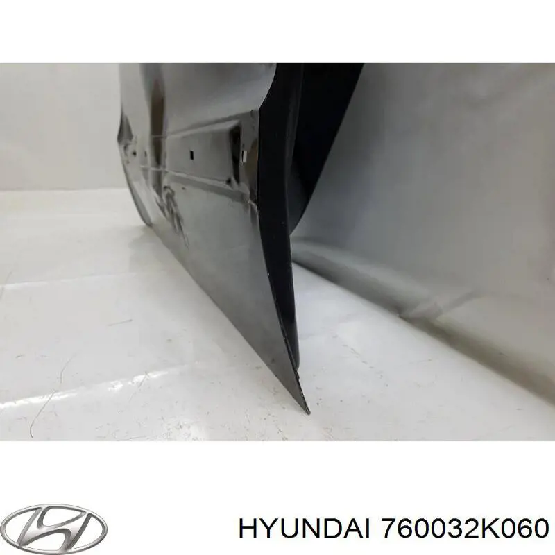 760032K060 Hyundai/Kia Porta dianteira esquerda