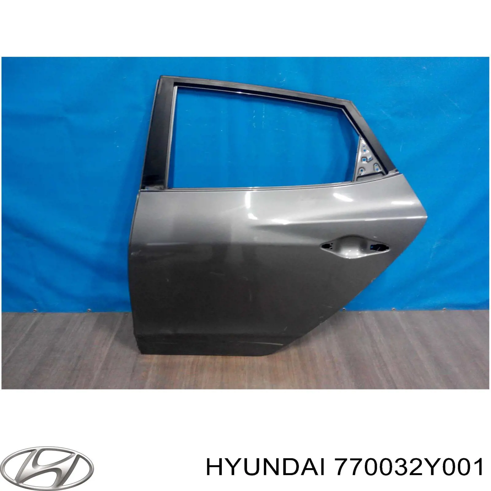 770032S040 Hyundai/Kia Porta traseira esquerda