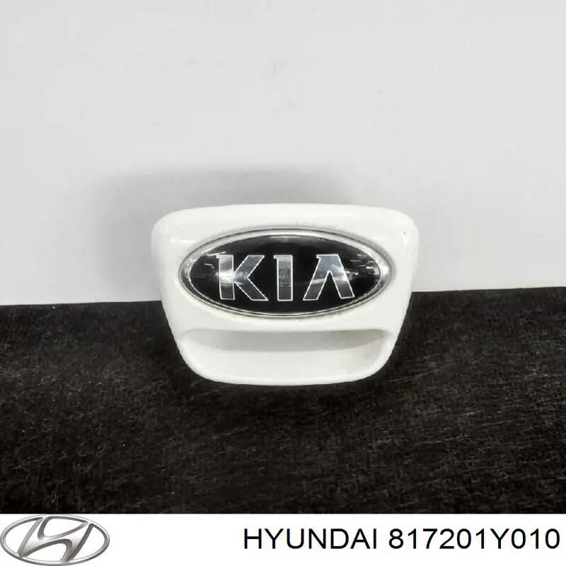 817201Y010 Hyundai/Kia Puxador externo de tampa de porta-malas (de 3ª/5ª porta traseira)