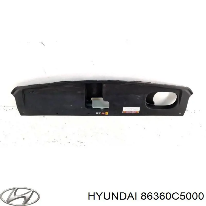 86360C5000 Hyundai/Kia Placa sobreposta superior do painel dianteiro (de suporte do radiador)