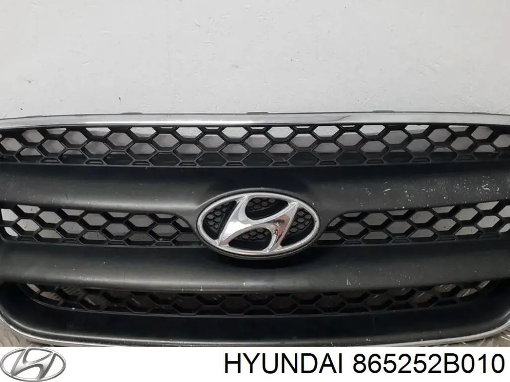 865252B010 Hyundai/Kia Placa sobreposta do pára-choque dianteiro