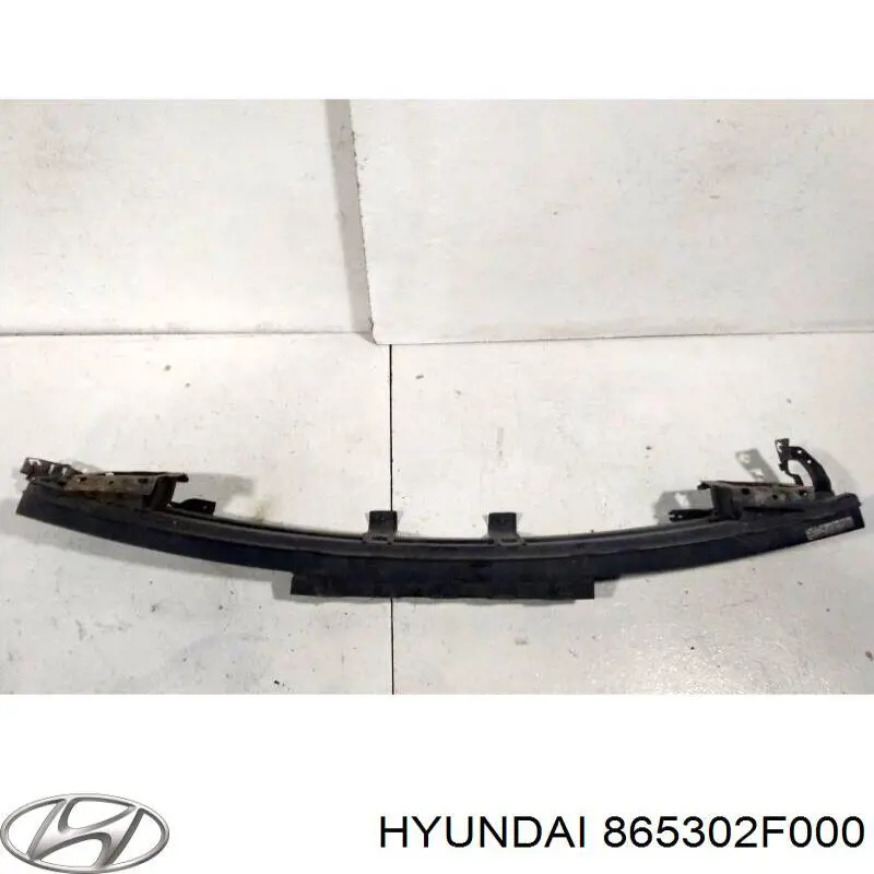865302F000 Hyundai/Kia Reforçador do pára-choque dianteiro