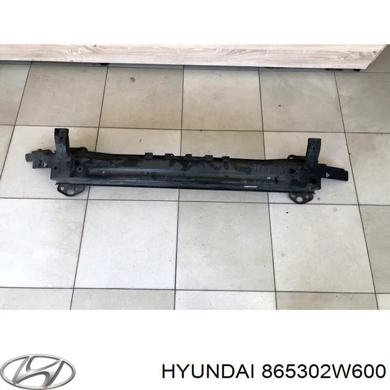 865302W600 Hyundai/Kia Reforçador do pára-choque dianteiro