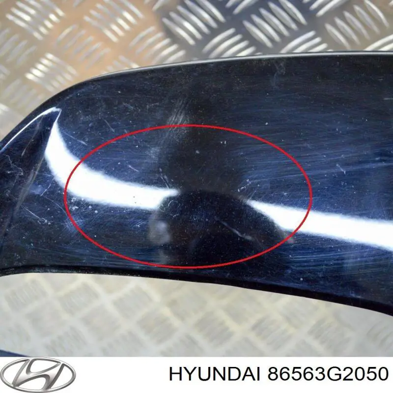 Borda (orla) das luzes de nevoeiro esquerda 86563G2050 Hyundai/Kia