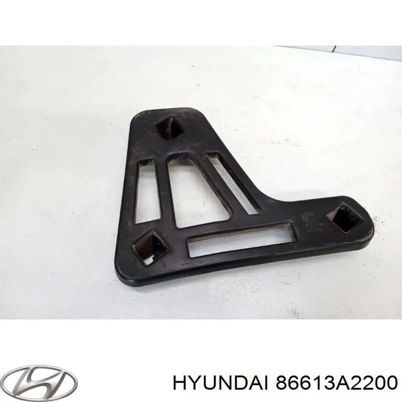 86613A2200 Hyundai/Kia Consola esquerda do pára-choque traseiro