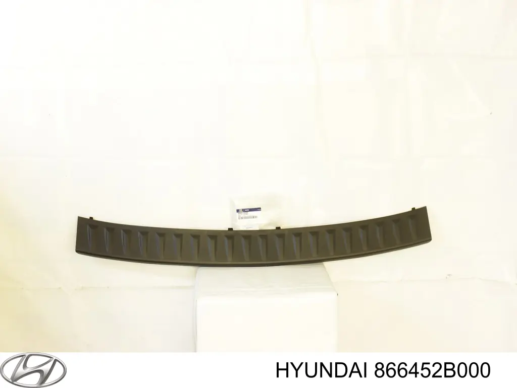 Compre 866452B000 Hyundai/Kia Placa sobreposta do pára-choque traseiro superior de proteção (degrau-grampo dobrável)