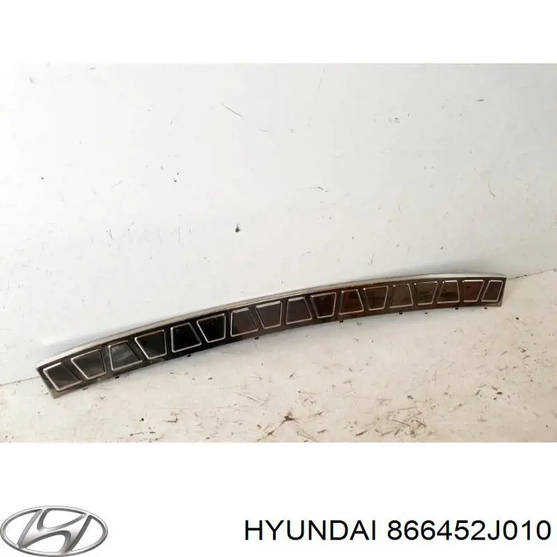 Placa sobreposta do pára-choque traseiro superior de proteção (degrau-grampo dobrável) Hyundai/Kia 866452J010 preço, a partir de 194,88 USD