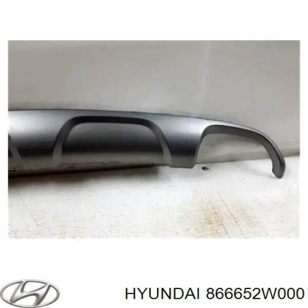 866652W000 Hyundai/Kia Placa sobreposta do pára-choque traseiro