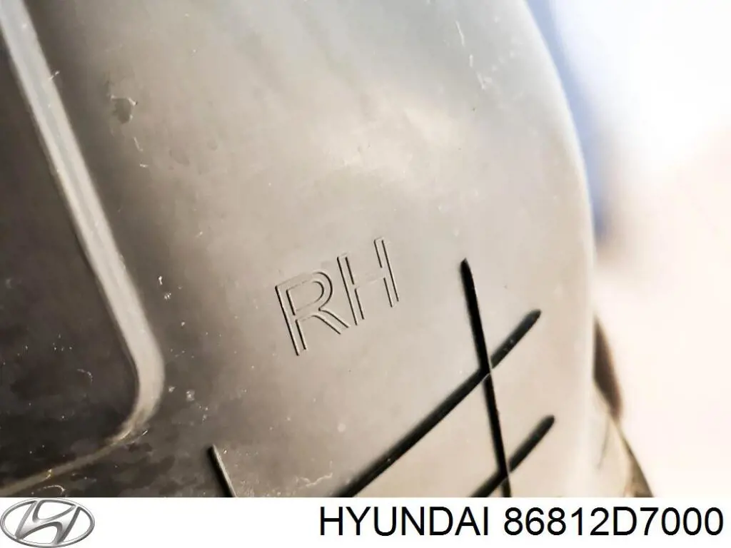 86812D7000 Hyundai/Kia Guarda-barras direito do pára-lama dianteiro