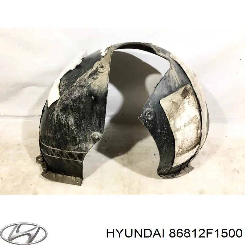 86812F1500 Hyundai/Kia Guarda-barras direito do pára-lama dianteiro