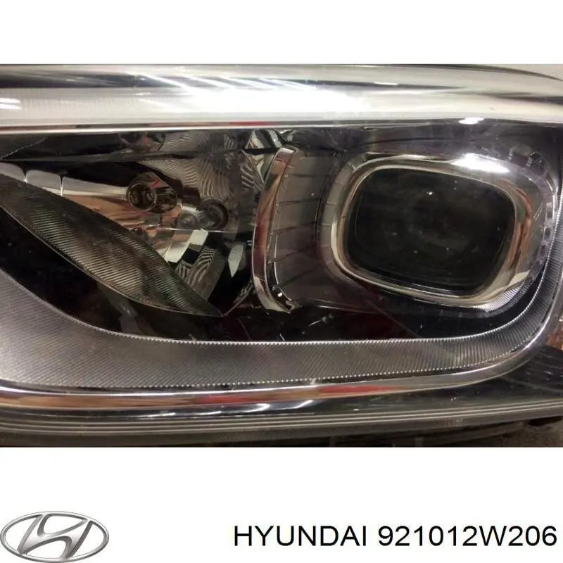 Luz esquerda Hyundai Santa Fe III DM