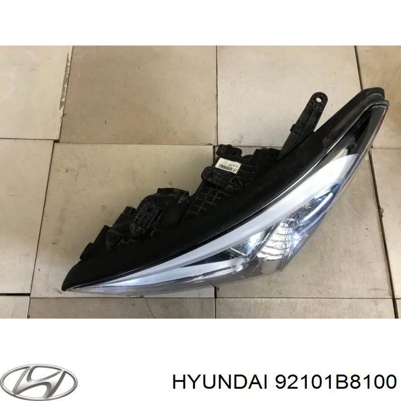 92101B8100 Hyundai/Kia Luz esquerda