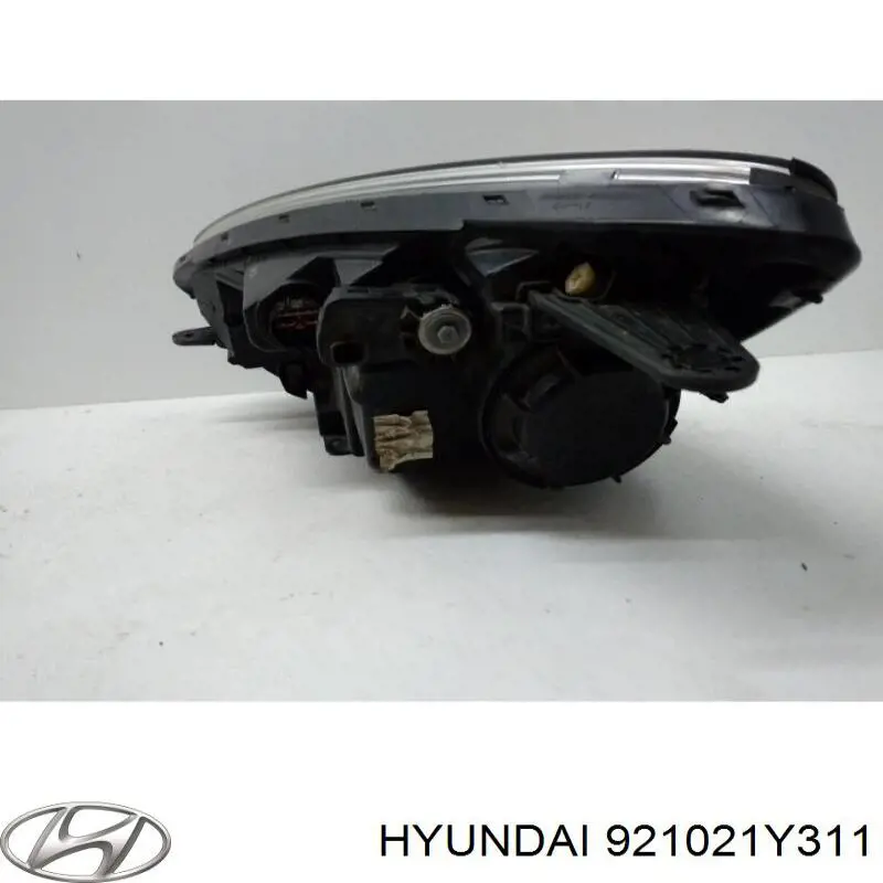 921021Y311 Hyundai/Kia Luz direita