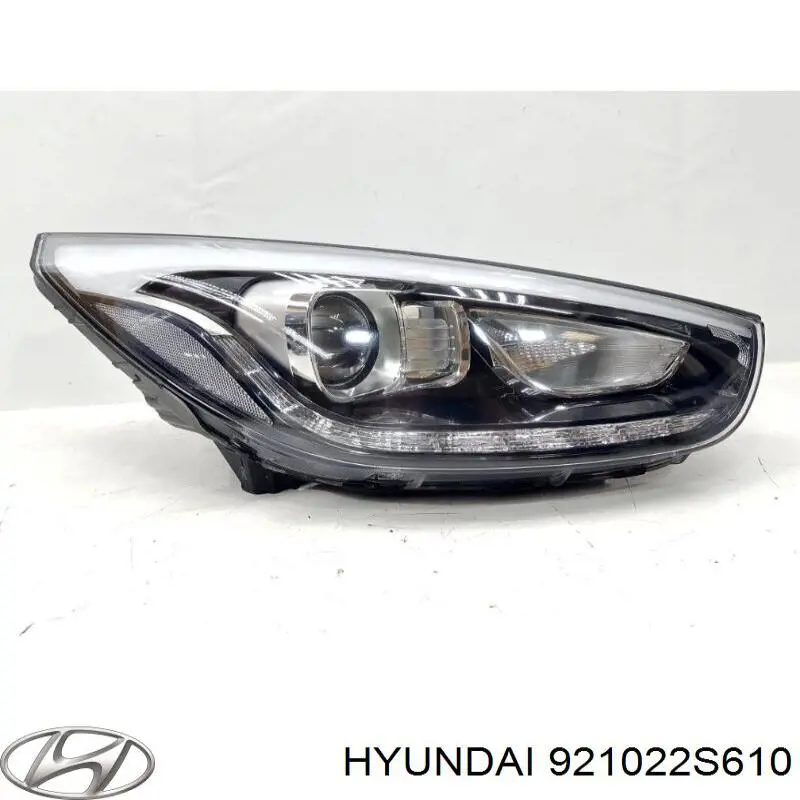 921022S610 Hyundai/Kia Luz direita