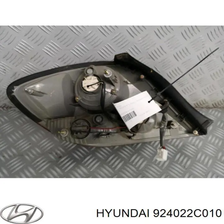Lanterna traseira direita Hyundai Coupe II GK
