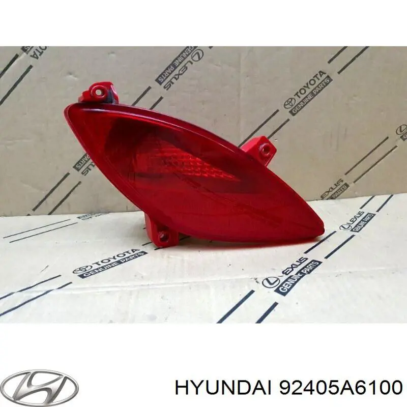 92405A6100 Hyundai/Kia Lanterna de nevoeiro traseira esquerda