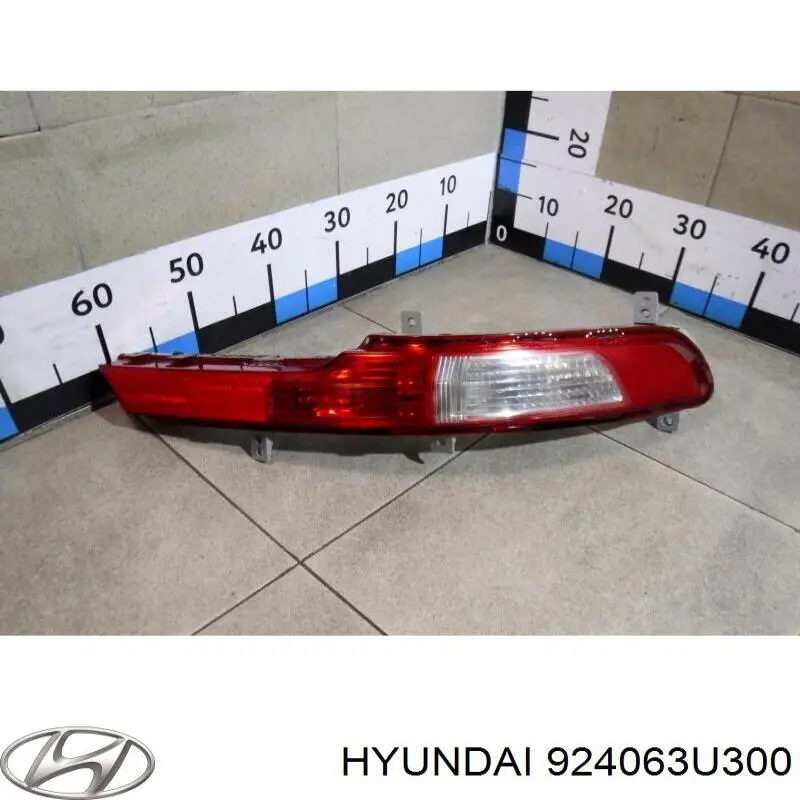 Lanterna de nevoeiro traseira direita Hyundai/Kia 924063U300 preço, a partir de 95,34 USD