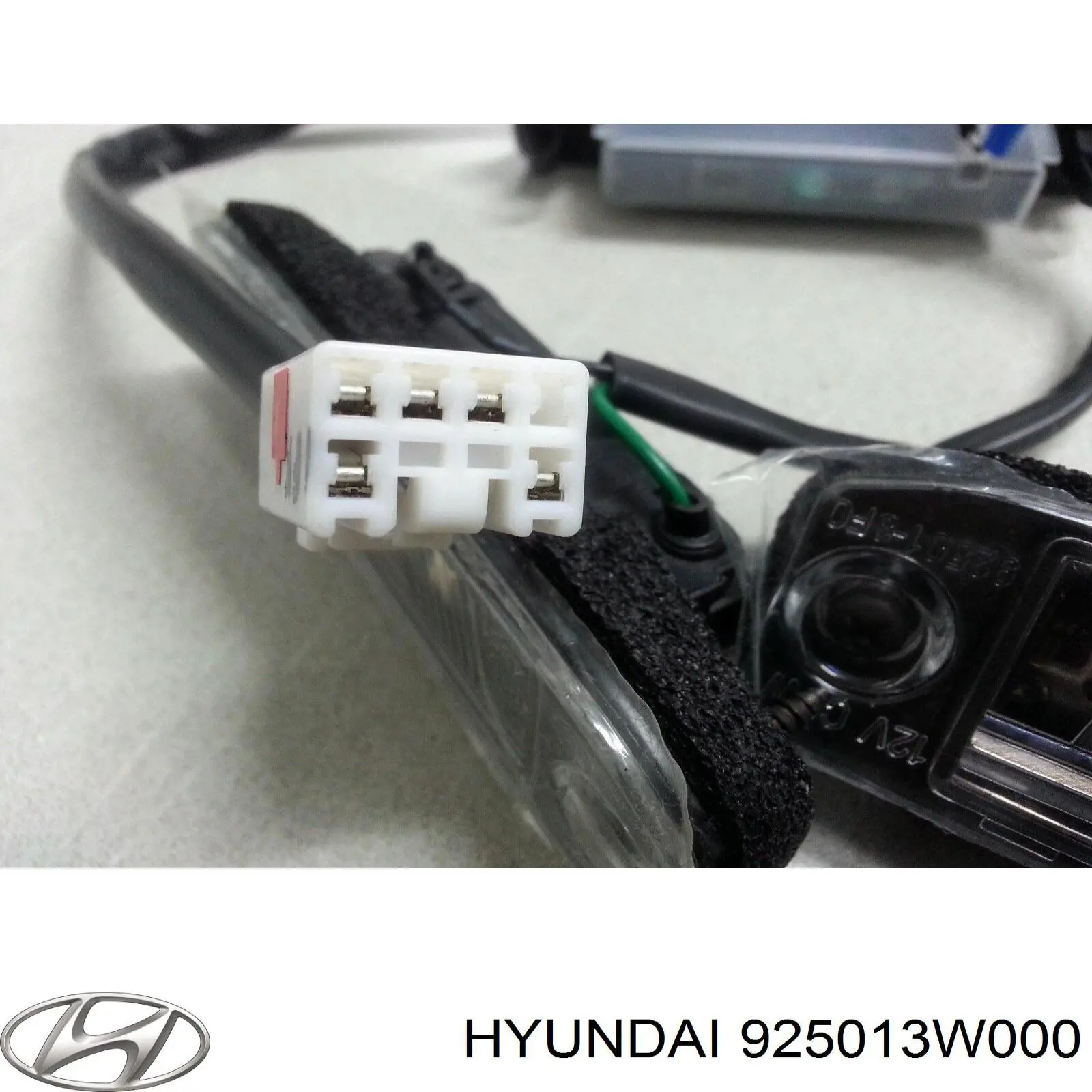 Lanterna da luz de fundo de matrícula traseira Hyundai/Kia 925013W000 preço, a partir de 32,18 USD